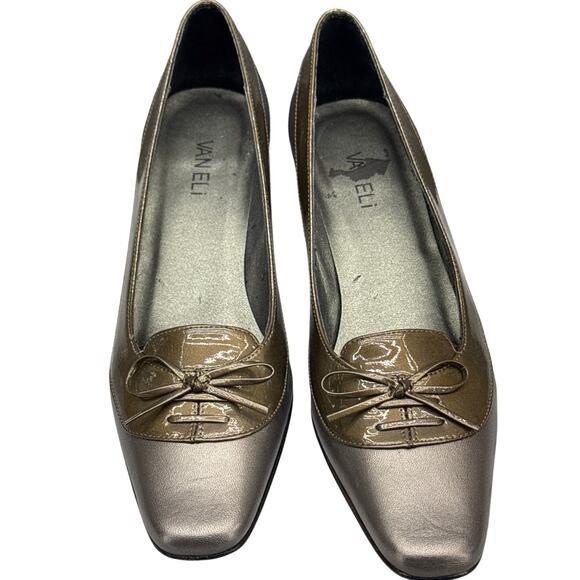 Vaneli Bronze Square Toe Loafer Style Kitten Heel Dress Shoe Women 8.5 S - Picture 2 of 8